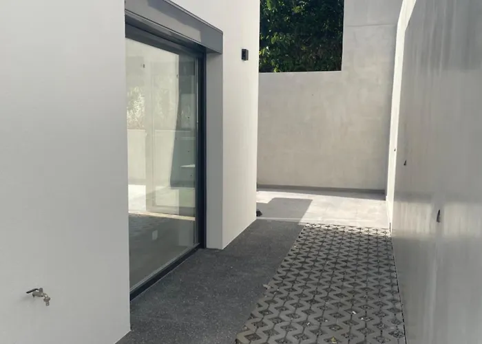 Sun Temple By Madeira 度假居 *