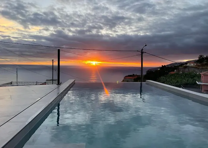 Sun Temple By Madeira Tatil Evi